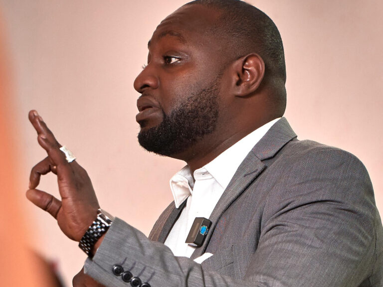 Lire la suite à propos de l’article Le PDG du Groupe Wangari à la rencontre des étudiants d’ ADU