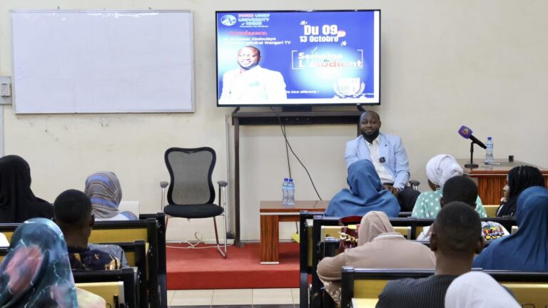 Lire la suite à propos de l’article Rencontre Enrichissante entre M. Anawar Abdoulaye et les Étudiants de Swiss UMEUF